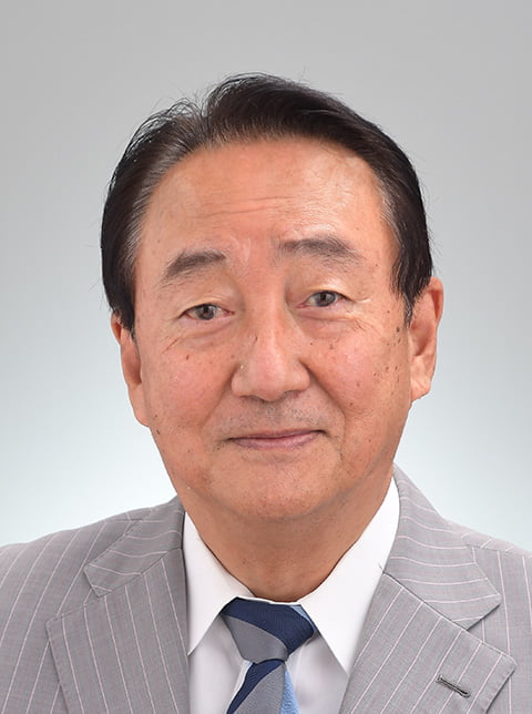 関西大倉学園　理事長 倉田　薫