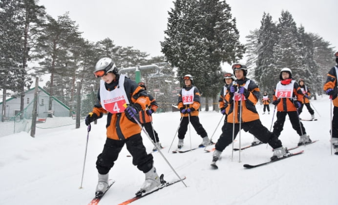 スキー実習（2年）
