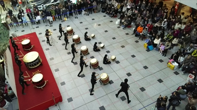 和太鼓部がアステ川西で演奏しました 関西大倉中学校 高等学校